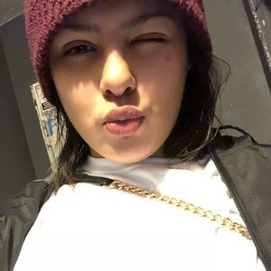 Meet your Posher, Kat